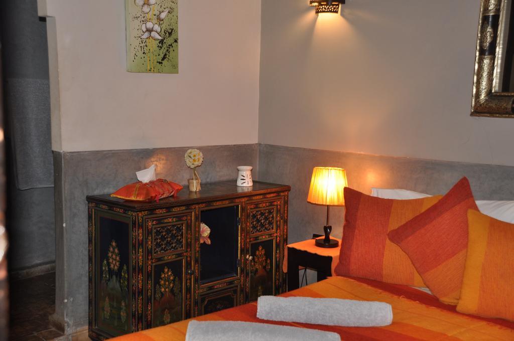 Riad Des Etoiles มาร์ราเกช ห้อง รูปภาพ