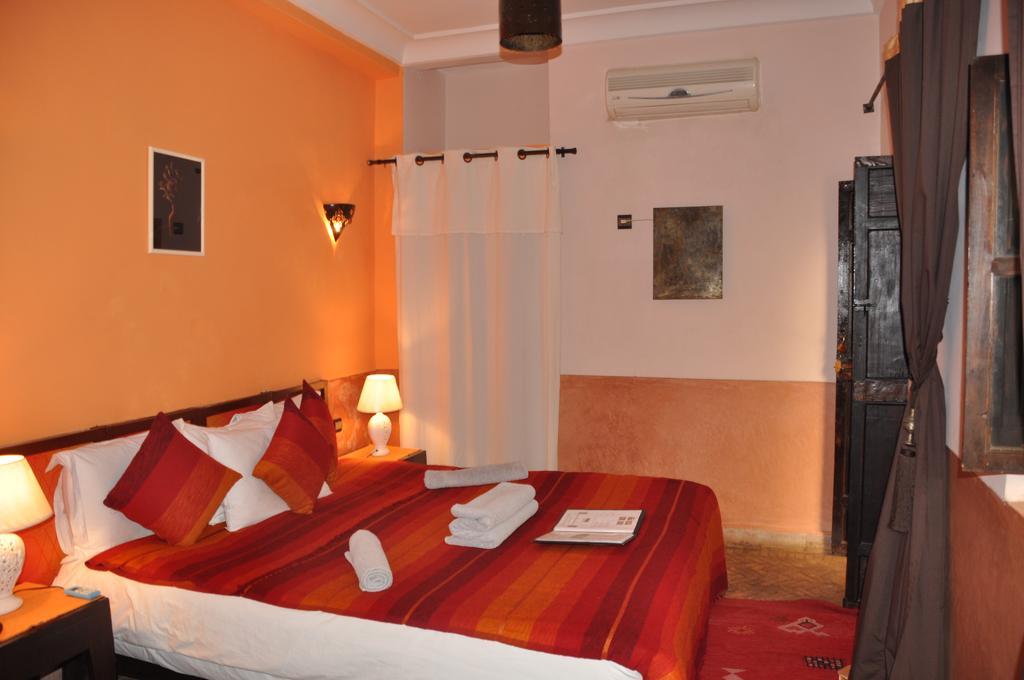 Riad Des Etoiles มาร์ราเกช ห้อง รูปภาพ